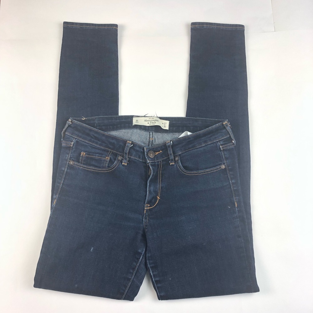 Abercrombie women blue jeans